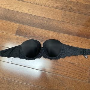 Victoria Secrets Black Dream Angel Strapless Bra Size 32DDD Never Worn